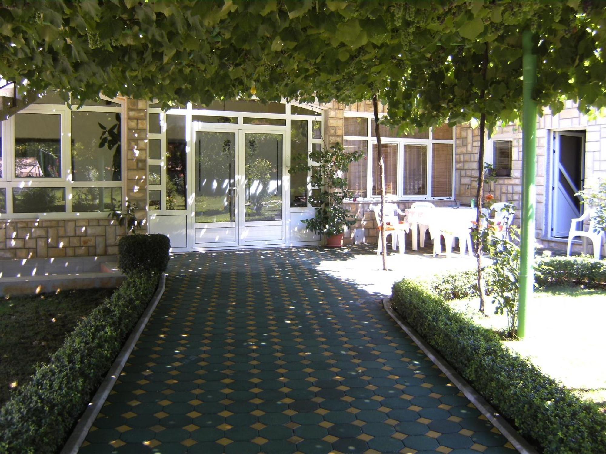 Pansion Pero Elez Medjugorje Hotel Eksteriør billede