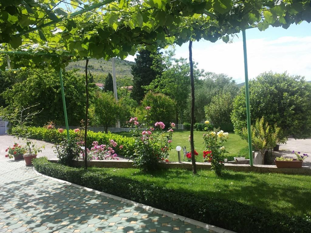 Pansion Pero Elez Medjugorje Hotel Eksteriør billede