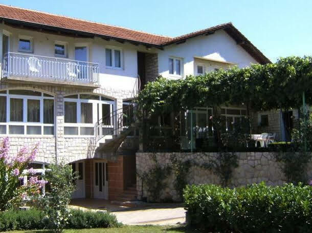 Pansion Pero Elez Medjugorje Hotel Eksteriør billede